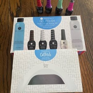Fingerpaints gel polish set.